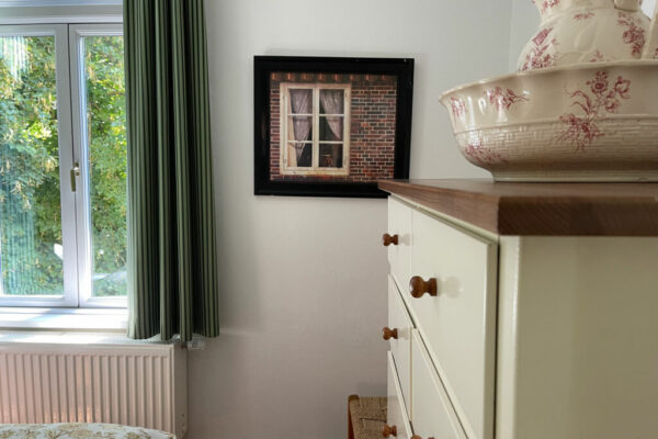Große Ferienwohnung – Schrank