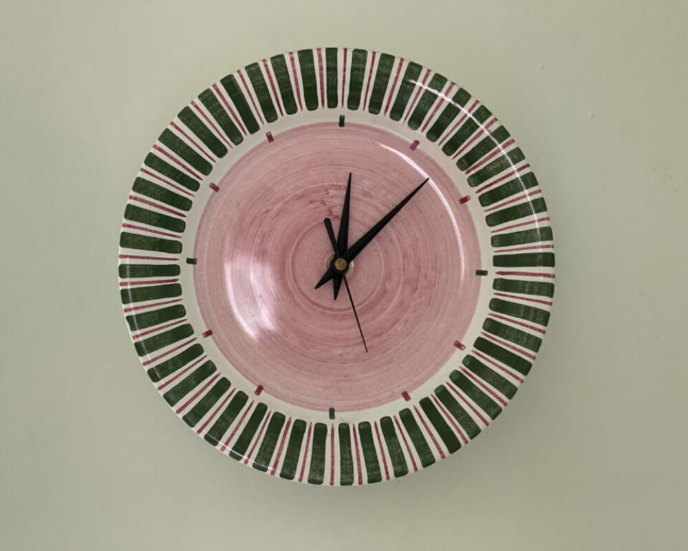 Kleine Ferienwohnung – Kreative Uhr